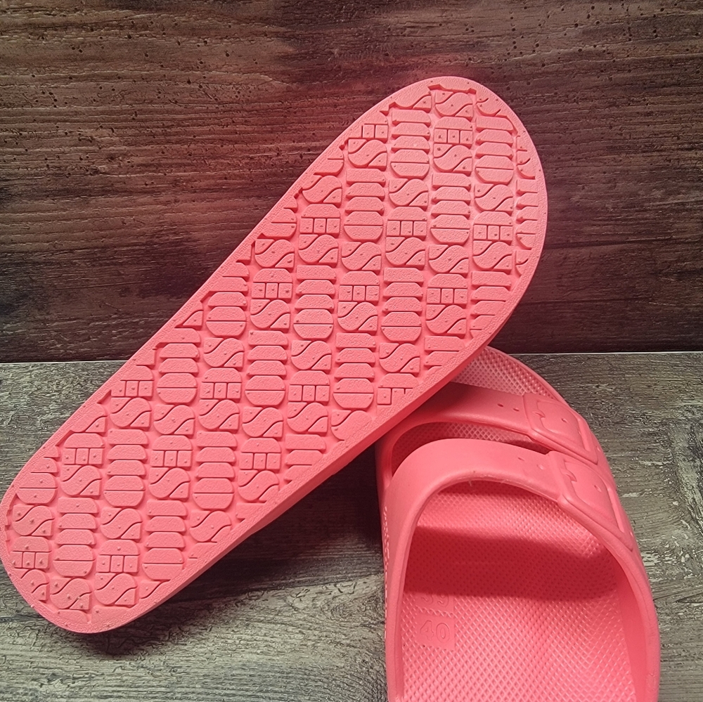 Freedom Moses Slides Glow Fluorescent Pink Size 39/40 EUC - Picture 5 of 6